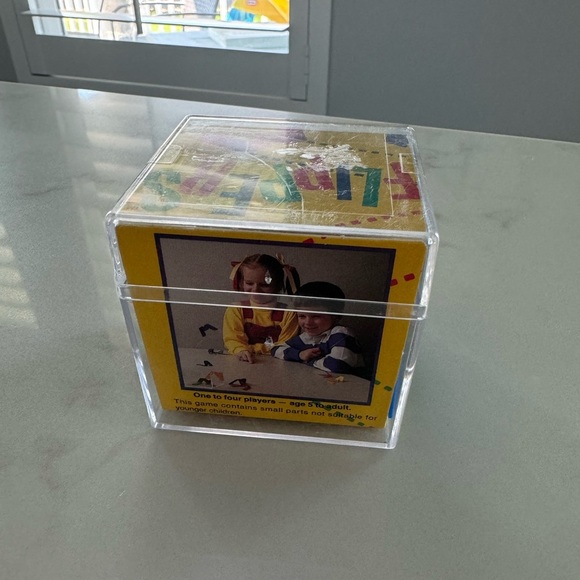 NIB vintage 1989 Flippers game - Picture 3 of 5